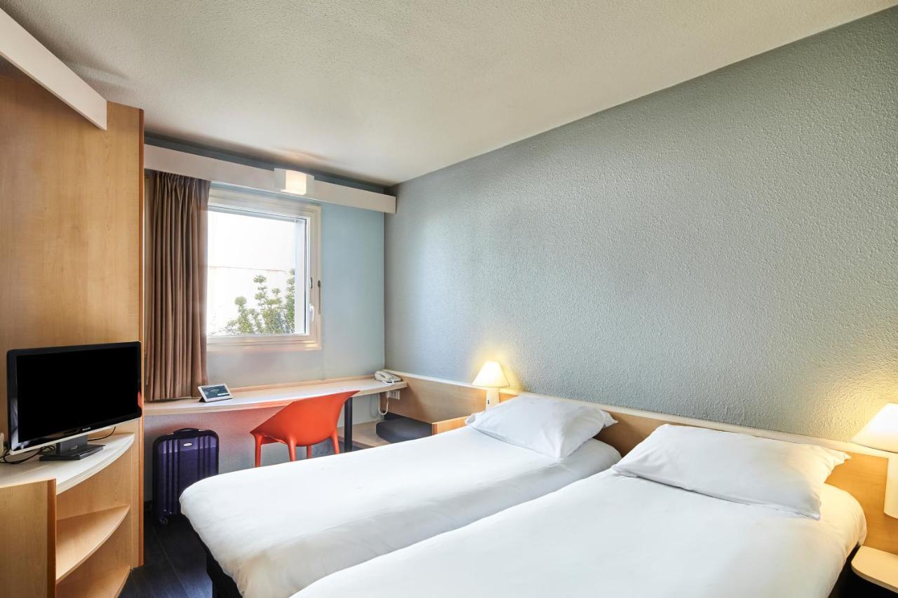 לה שסניי B&B Hotel Versailles Le Chesnay מראה חיצוני תמונה
