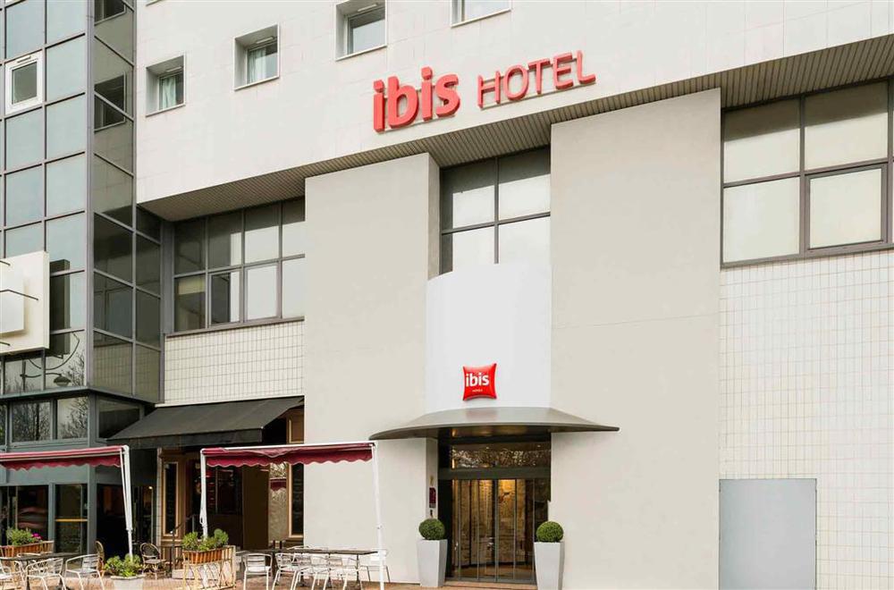 לה שסניי B&B Hotel Versailles Le Chesnay מראה חיצוני תמונה